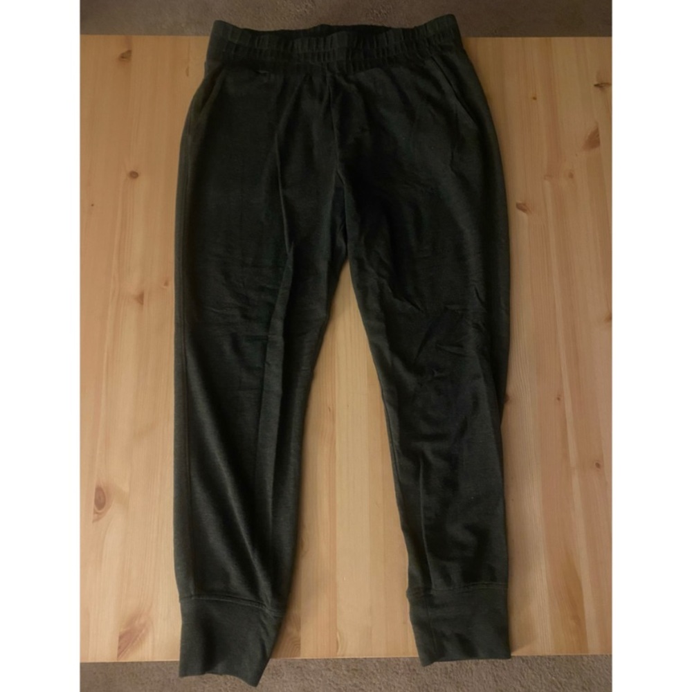 CAbi Pivot Jogger Forest Green